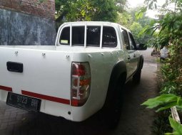 Mobil Mazda BT-50 2010 dijual, Jawa Timur 5