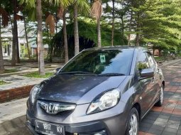 Dijual mobil bekas Honda Brio Satya E, Jawa Timur  11