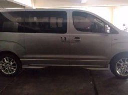 Mobil Hyundai H-1 2016 XG terbaik di Bali 2