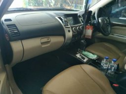 Jual mobil Mitsubishi Pajero Sport Exceed 2013 terbaik di DIY Yogyakarta 5