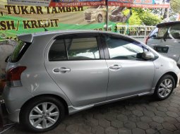 Jual mobil Toyota Yaris E 2011 terawat di DIY Yogyakarta 2