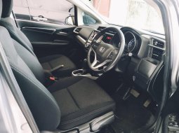 Jual Cepat Mobil Honda Jazz RS AT 2016 di Bekasi 9