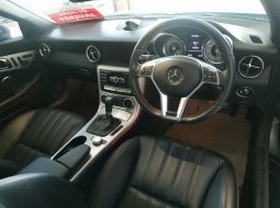 Mobil bekas Mercedes-Benz SLK SLK 250 AT 2012 dijual, DKI Jakarta 6