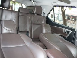 Jual Cepat Mobil Toyota Fortuner VRZ AT 2017 Putih di DKI Jakarta 9