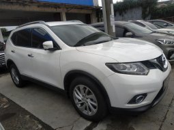 Jual mobil Nissan X-Trail 2.5 AT 2015 dengan harga terjangkau di Jawa Barat  8