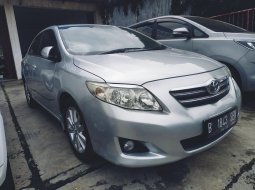 Jual mobil Toyota Corolla Altis 1.8 V AT 2009 harga murah di Jawa Barat  8