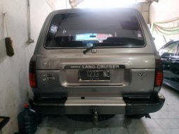 Jual Cepat Toyota Land Cruiser 4.2 VX MT 1995 di DKI Jakarta 2