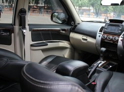 Jual Cepat Mobil Mitsubishi Pajero Sport Dakar 2014 SUV di DKI Jakarta 8