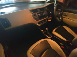 Dijual mobil bekas Kia Rio 1.6 NA 2010, DIY Yogyakarta 4