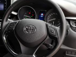 Jual mobil Toyota C-HR 2018 terbaik di DIY Yogyakarta 4