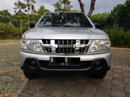 Mobil bekas Isuzu Panther LM SMART MT 2009 dijual, Banten 1