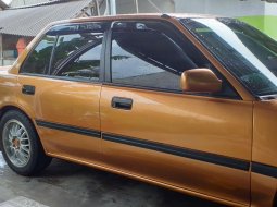 Jual mobil Honda Civic 1.6 Automatic 1988 dengan harga murah di Kalimantan Selatan 2