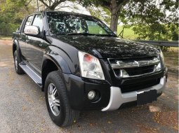 Jual Cepat Mobil Isuzu D-Max Double Cab 2010 Hitam di Jawa Barat 2