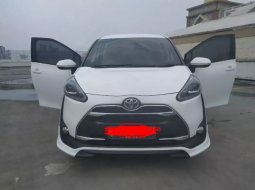 Jual Cepat Mobil Toyota Sienta Q 2016 di DKI Jakarta 9