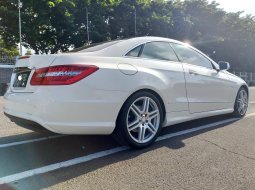 Jual Cepat Mobil Mercedes-Benz E-Class E250 2012 Coupe di DKI Jakarta 5