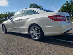 Jual Cepat Mobil Mercedes-Benz E-Class E250 2012 Coupe di DKI Jakarta 6