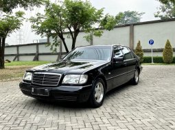 Jual Cepat Mercedes-Benz S-Class S 320 1998 di Jawa Timur 8