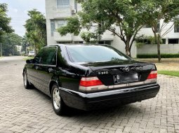 Jual Cepat Mercedes-Benz S-Class S 320 1998 di Jawa Timur 5