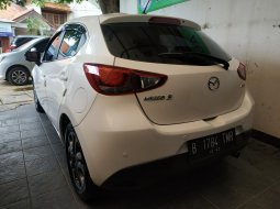 Jual Cepat Mobil Mazda 2 R Skyactive AT 2015 di DKI Jakarta 2