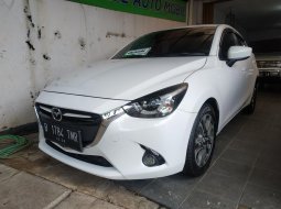 Jual Cepat Mobil Mazda 2 R Skyactive AT 2015 di DKI Jakarta 8