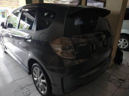 Jual Cepat Mobil Honda Jazz RS 2014 di DIY Yogyakarta 6