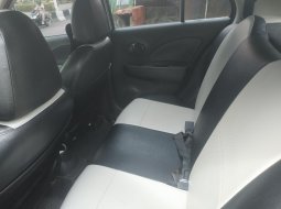 Jual Cepat Mobil Nissan March 2011 di DKI Jakarta 8