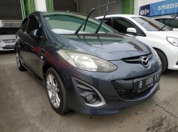 Jual mobil Mazda 2 R AT 2011 dengan harga murah di Jawa Barat  7