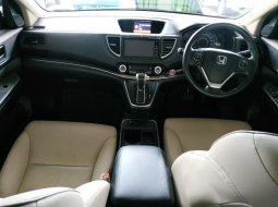 Mobil  Honda CR-V 2.4 AT 2016 dijual, Jawa Barat  10
