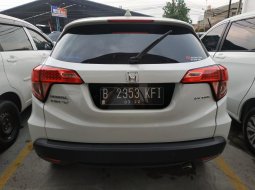 Jual mobil Honda HR-V E AT 2017 dengan harga terjangkau di Jawa Barat  5