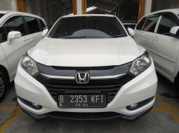 Jual mobil Honda HR-V E AT 2017 dengan harga terjangkau di Jawa Barat  8