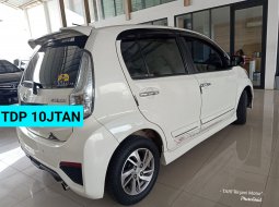 Jual Cepat Daihatsu Sirion D 2015 di Bekasi 4