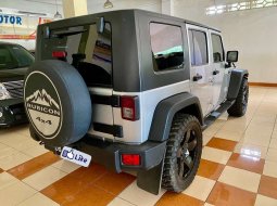 Jual cepat Jeep Wrangler Rubicon 2010 di Sulawesi Utara 7