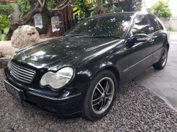 Mercedes-Benz C-Class 2002 Jawa Tengah dijual dengan harga termurah 1