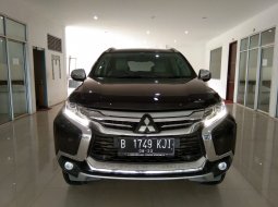 Jual cepat mobil Mitsubishi Pajero Sport Dakar Ultimate 2.4 4x2 AT 2017 di Jawa Barat  1