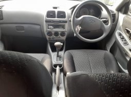 Jual mobil Hyundai Avega GX 2010 bekas di Jawa Barat  8