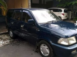 Jual Toyota Kijang LGX 2001 harga murah di Jawa Barat 5