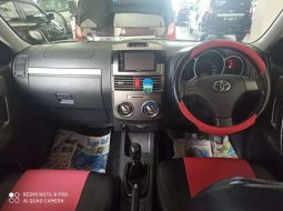 Jual mobil bekas murah Toyota Rush S 2014 di Kalimantan Barat 3