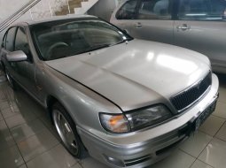 Jual mobil Infiniti I30 1998 dengan harga murah di Jawa Tengah 2