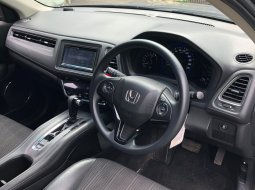 Jual mobil Honda HR-V E 2016 dengan harga murah di Jawa Barat  5