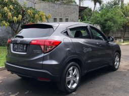 Jual mobil Honda HR-V E 2016 dengan harga murah di Jawa Barat  8