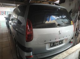 Jual mobil bekas murah Peugeot 807 2.0 16V 2016 di Jawa Barat 4