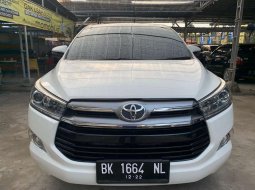 Jual Toyota Kijang Innova V 2017 harga murah di Sumatra Utara 8