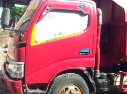 Jual cepat Toyota Dyna 2004 di Sulawesi Selatan 3