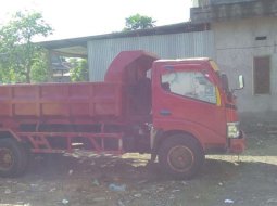 Jual cepat Toyota Dyna 2004 di Sulawesi Selatan 2