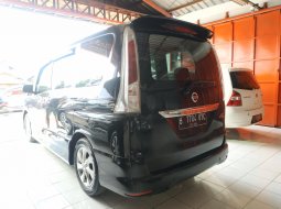 Mobil Nissan Serena Highway Star AT 2014 dijual, Jawa Barat  3