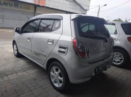 Dijual Cepat Mobil Toyota Agya G 2015 di Bekasi 5