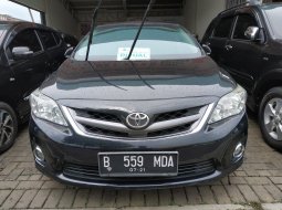 Jual mobil Toyota Corolla Altis 2.0 V 2011 dengan harga terjangkau di Jawa Barat  9