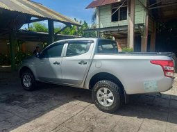 Bengkulu, jual mobil Mitsubishi Triton 2016 dengan harga terjangkau 4