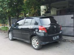 Jawa Barat, Toyota Yaris S Limited 2011 kondisi terawat 3