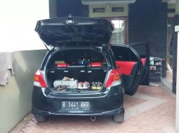 Jawa Barat, Toyota Yaris S Limited 2011 kondisi terawat 2